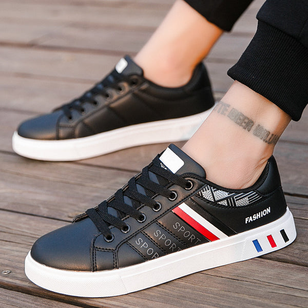Sports shoes | LUXETHREAD