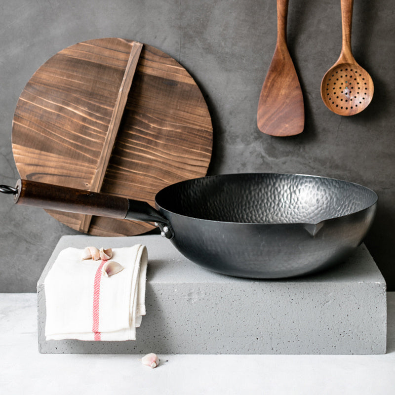 Iron Pan Traditional Iron Wok Handmade | LUXETHREAD