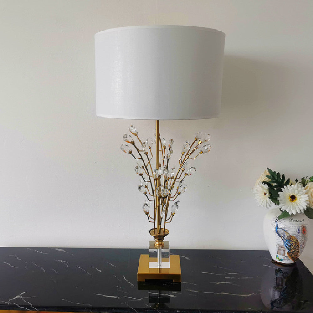 Modern Light Luxury Crystal Table Lamp | LUXETHREAD 